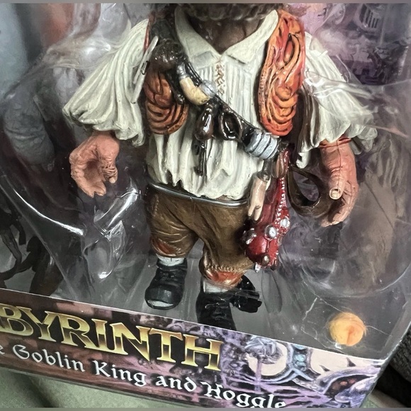 Neca Labyrinth Jareth the Goblin King and Hoggle Action Figure Cult Classics - Picture 7 of 9